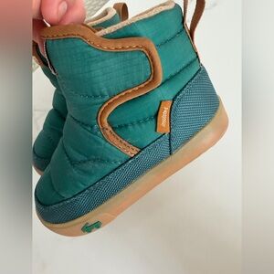 See Kai Run Teddy Boots Forest Green 7C